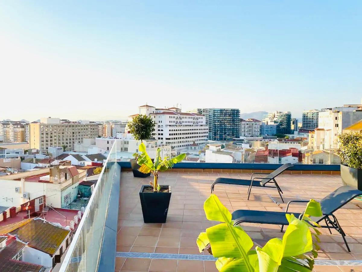 Gibraltar Central Suites Εξωτερικό φωτογραφία