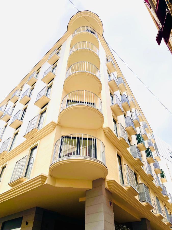 Gibraltar Central Suites Εξωτερικό φωτογραφία