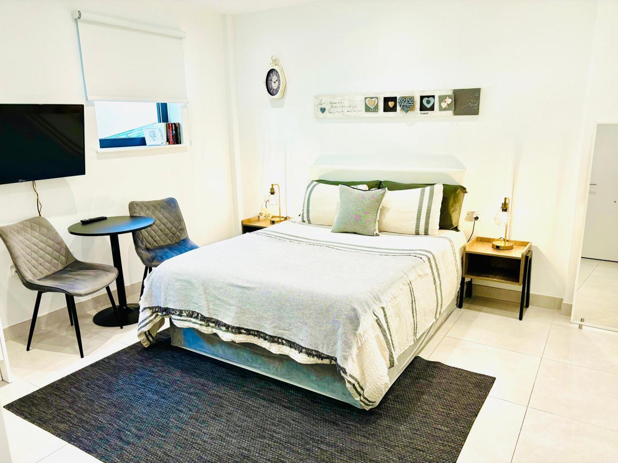 Gibraltar Central Suites Εξωτερικό φωτογραφία