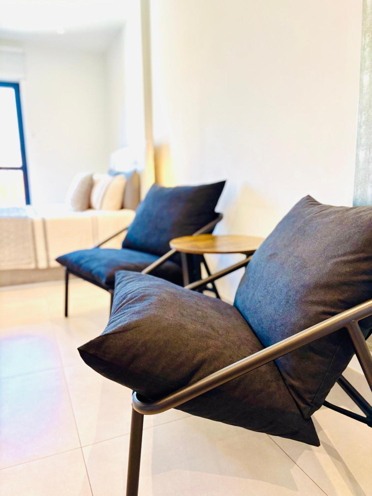 Gibraltar Central Suites Εξωτερικό φωτογραφία