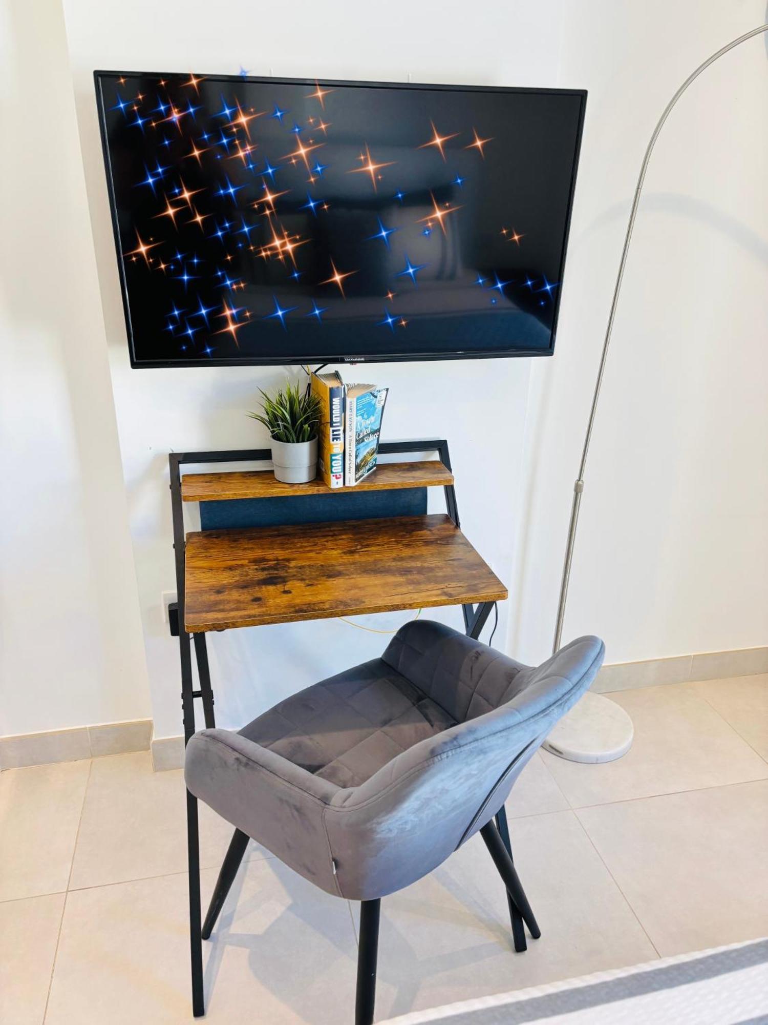 Gibraltar Central Suites Εξωτερικό φωτογραφία