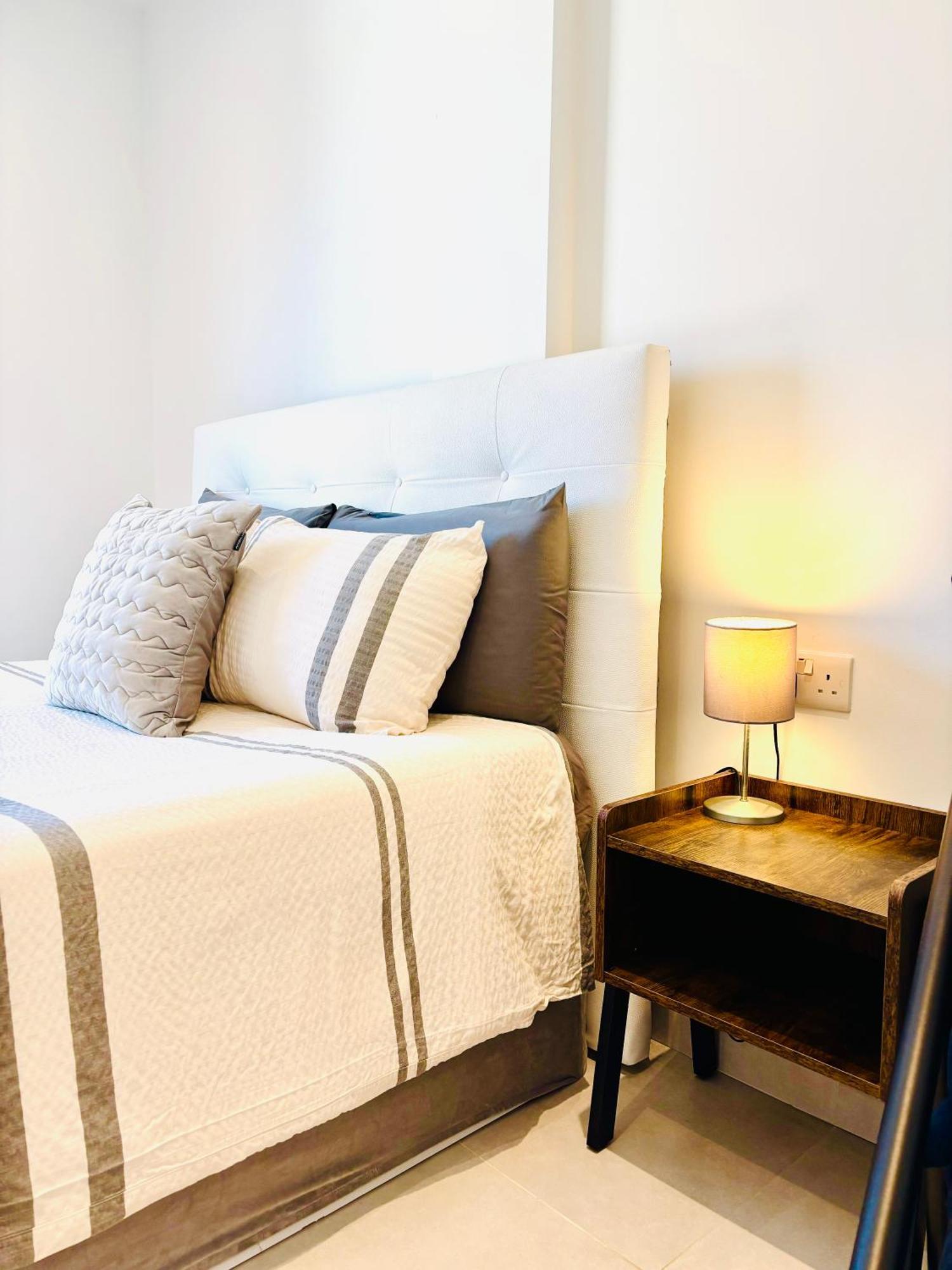 Gibraltar Central Suites Εξωτερικό φωτογραφία